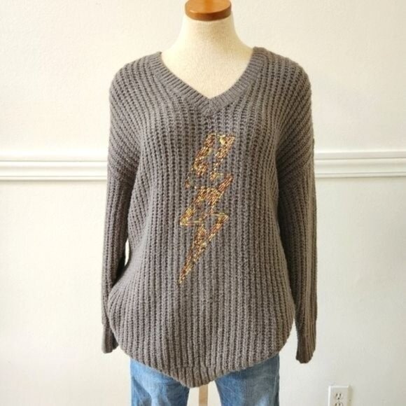 Torrid Gray Chunky Pullover Tunic Sweater Gold Beaded Lightning Bolt size 1 X - Picture 5 of 13